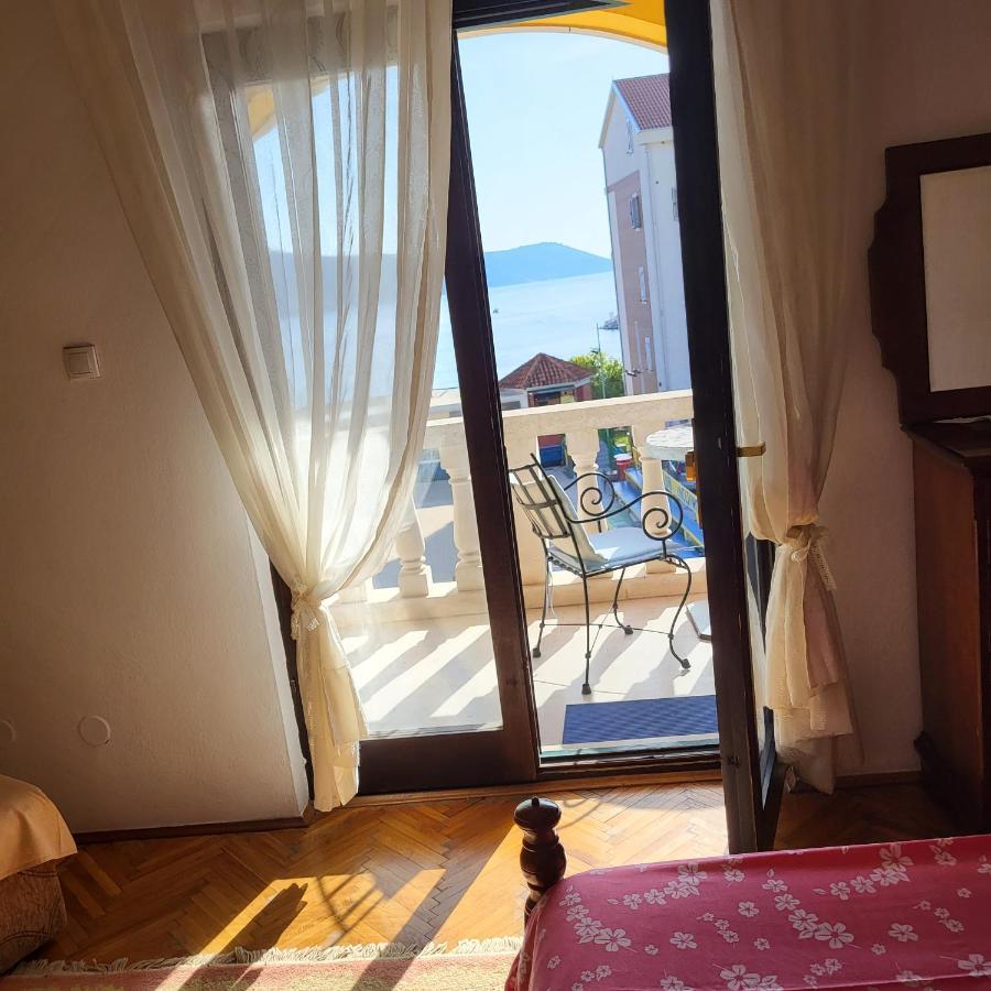Studio Apartman Sa Pogledom Na More Meljine Exterior foto